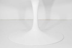 Eero Saarinen pour Knoll - Table tulipe ovale