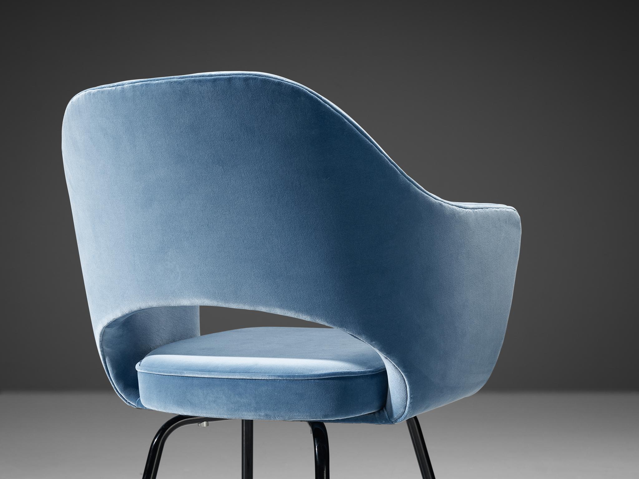 Mid-Century Modern Eero Saarinen for Knoll Pair of Armchairs in Sky Blue Velvet Upholstery