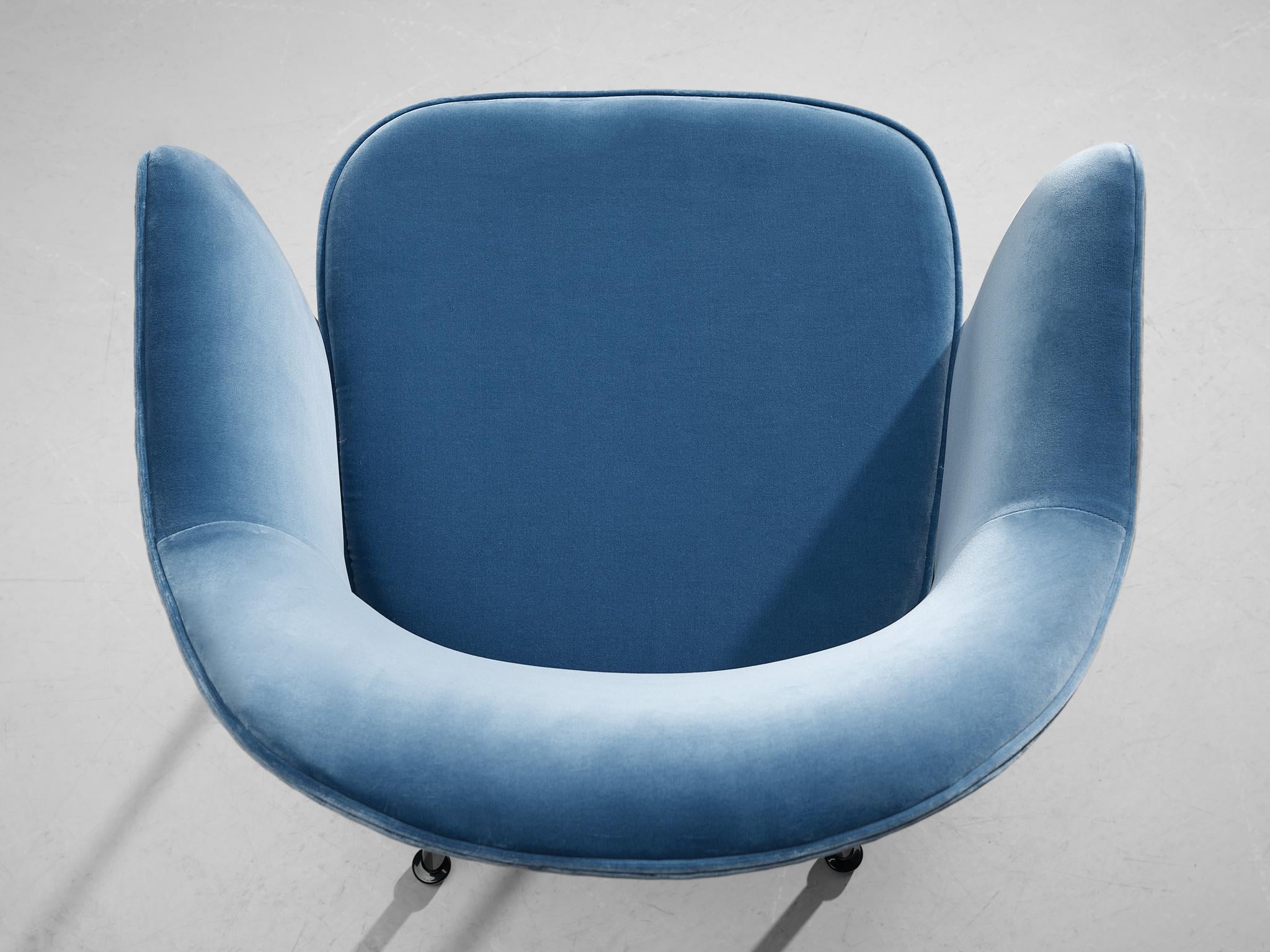 Eero Saarinen for Knoll Pair of Armchairs in Sky Blue Velvet Upholstery 1
