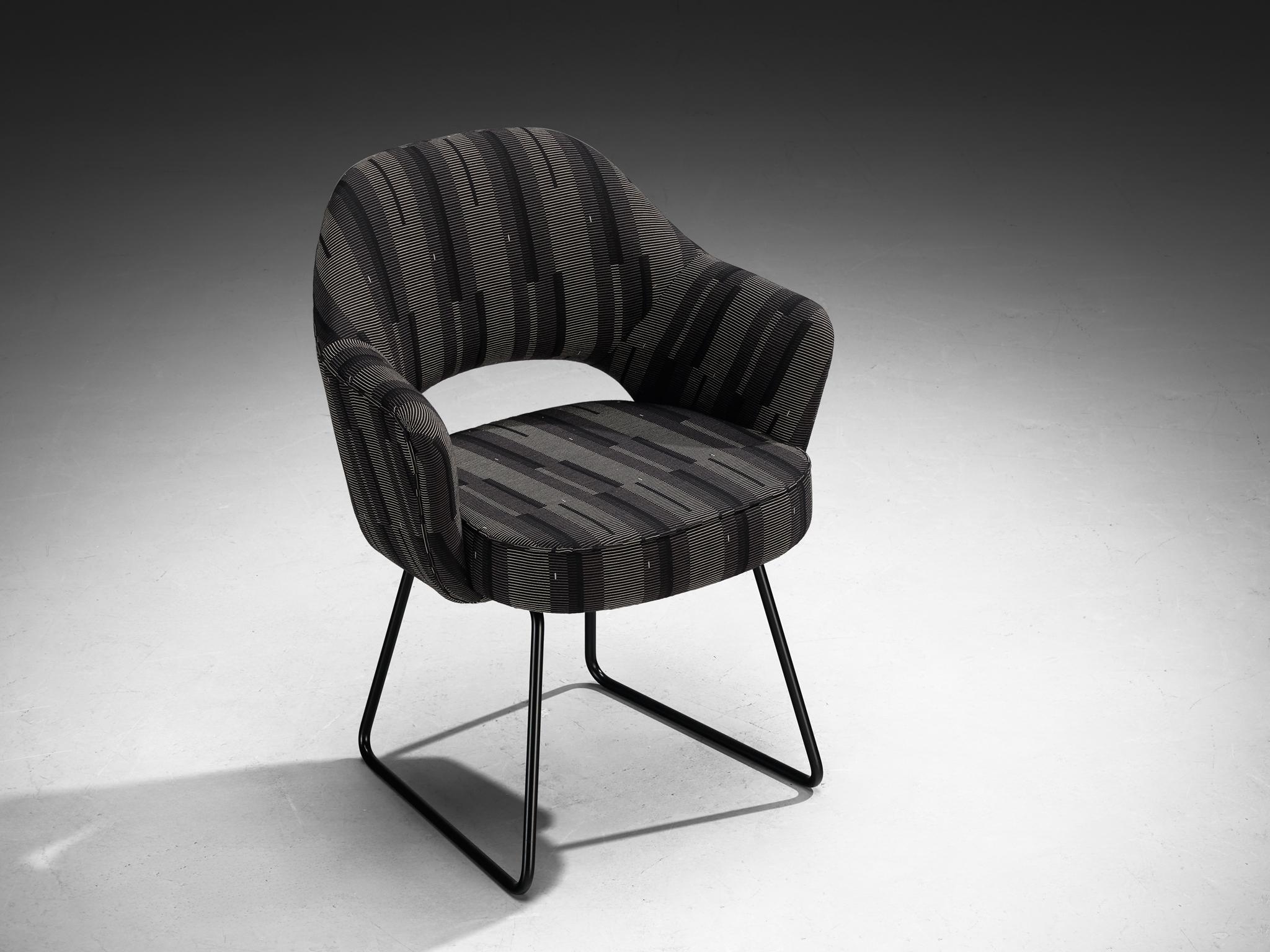 Eero Saarinen pour Knoll Paire de fauteuils 