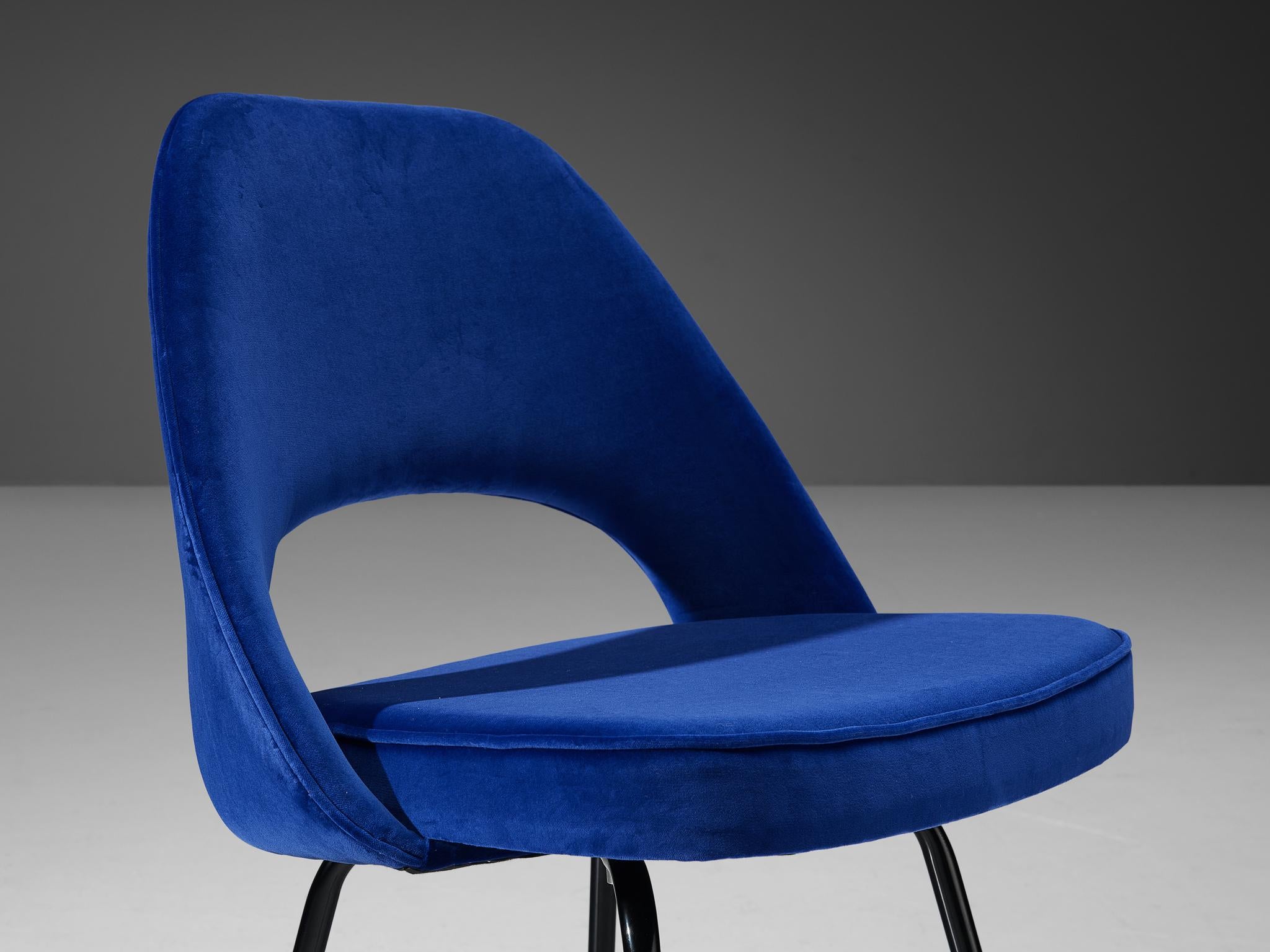 Metal Eero Saarinen for Knoll Pair of Dining Chairs in Lapis Lazuli Velvet Upholstery