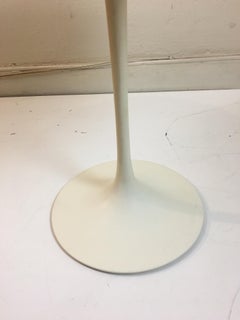 Eero Saarinen for Knoll Round Marble Side Table