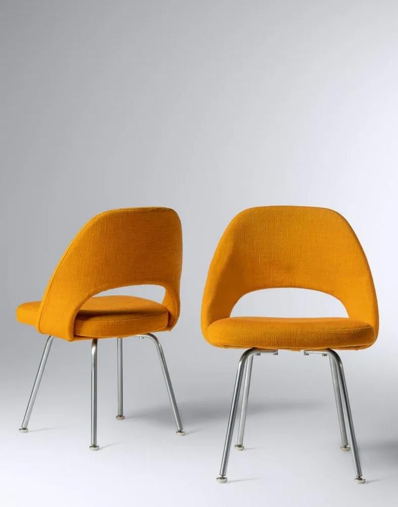 Eero Saarinen for Knoll Side Chair, a Pair 8