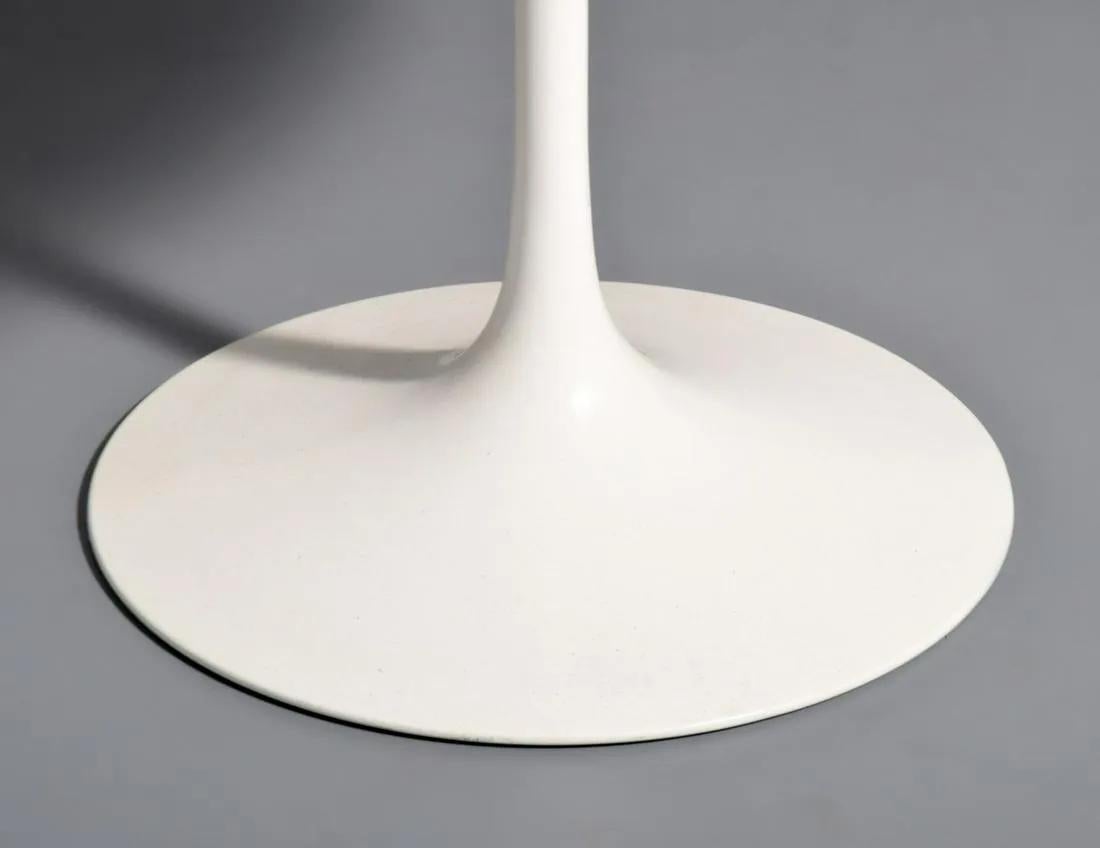 Eero Saarinen for Knoll Studios MCM Tulip White Dining or Center Table, Signed  5