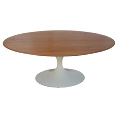 Retro Eero Saarinen for Knoll Tulip Coffee Table with Walnut Top