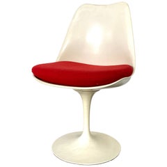 Eero Saarinen for Knoll Tulip Dining or Desk Chair