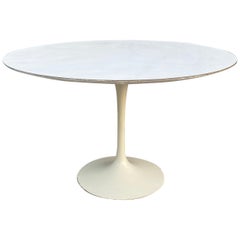 Eero Saarinen for Knoll Tulip Dining Table