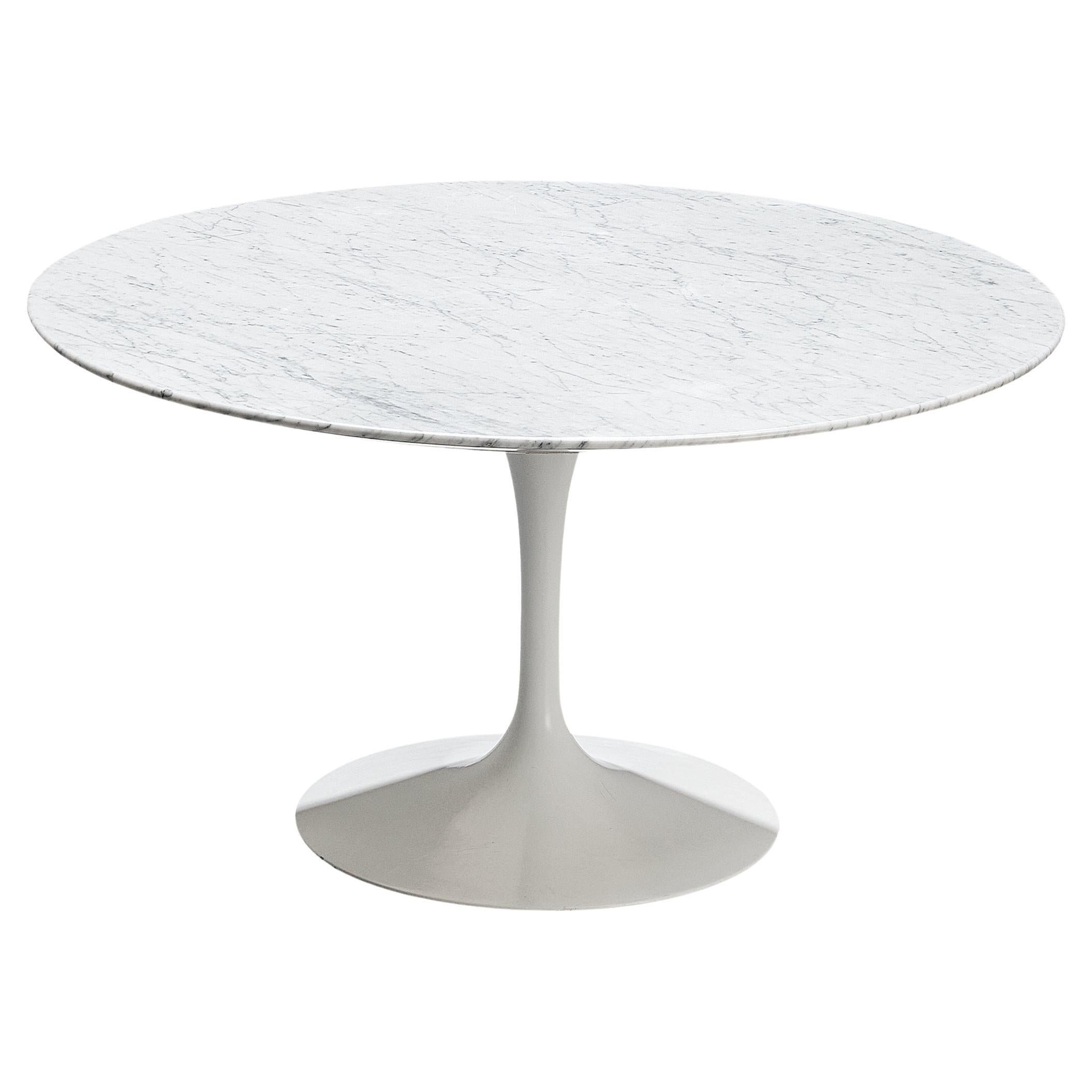 Eero Saarinen for Knoll 'Tulip' Dining Table with Carrara Marble Top 