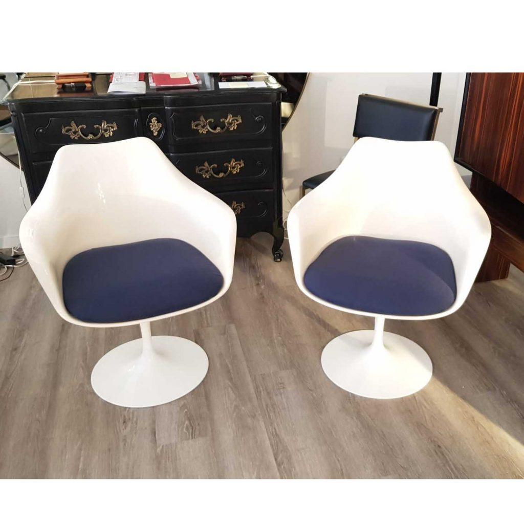 Eero Saarinen for Knoll Tulip Pedestal Armchairs 1 Available 2