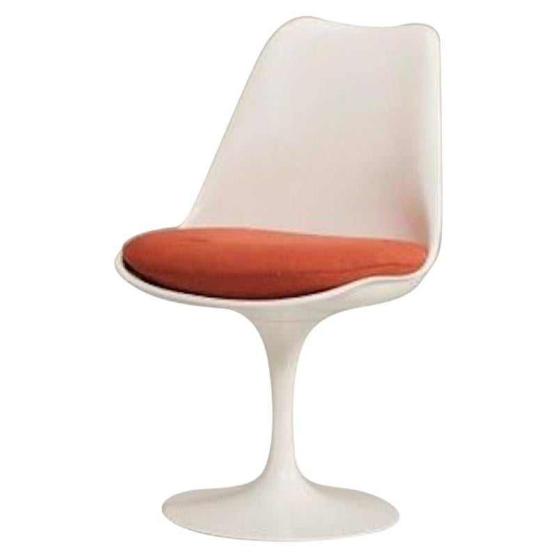 Eero Saarinen for Knoll Tulip Pedestal Armless Chairs 6 Available For Sale at 1stDibs