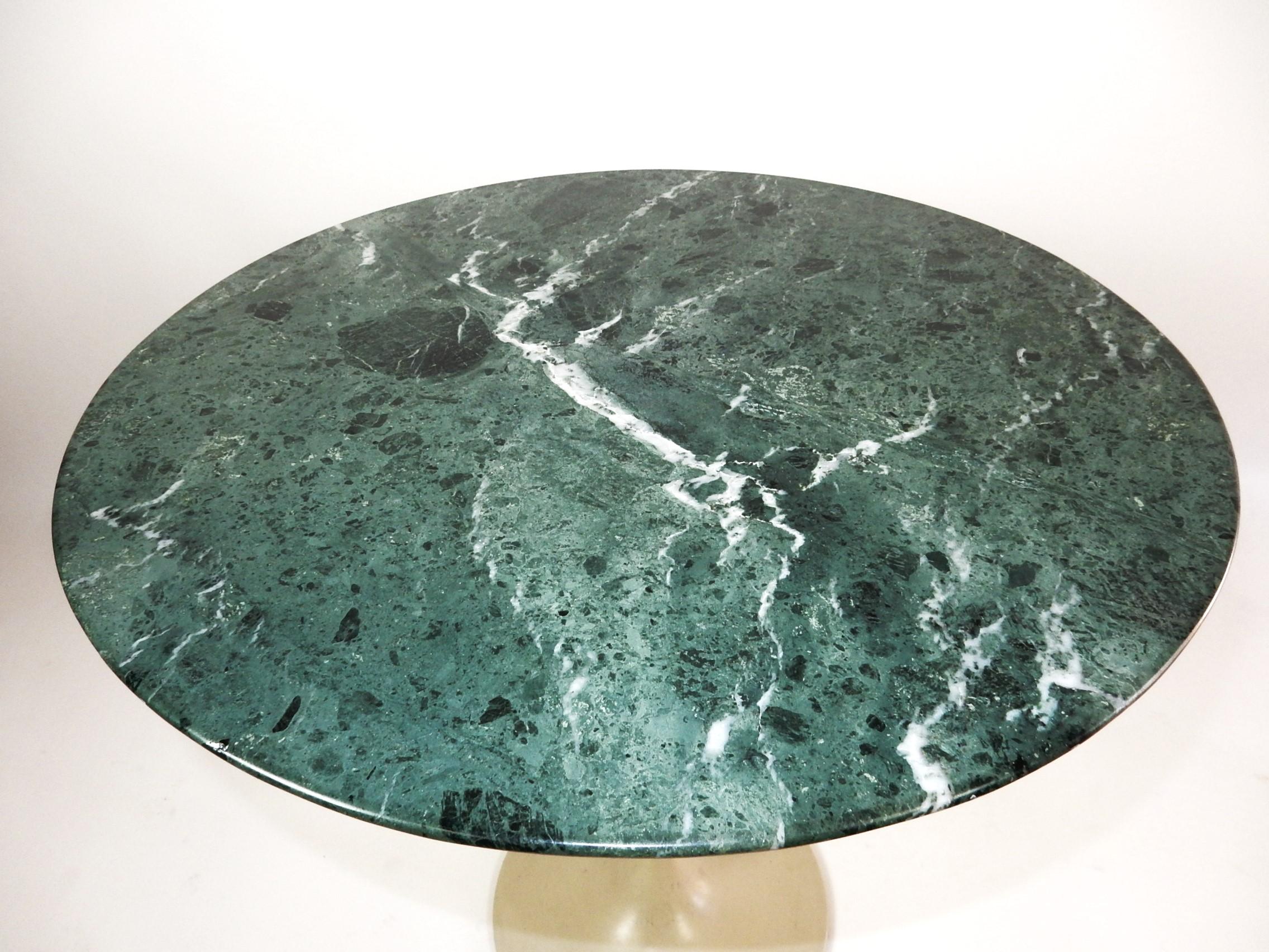 Mid-Century Modern Eero Saarinen for Knoll Tulip Pedestal Side Table w/ Verdi Alpi Marble Top  For Sale