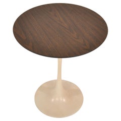 Table d'appoint Tulip d'Eero Saarinen pour Knoll, années 1960