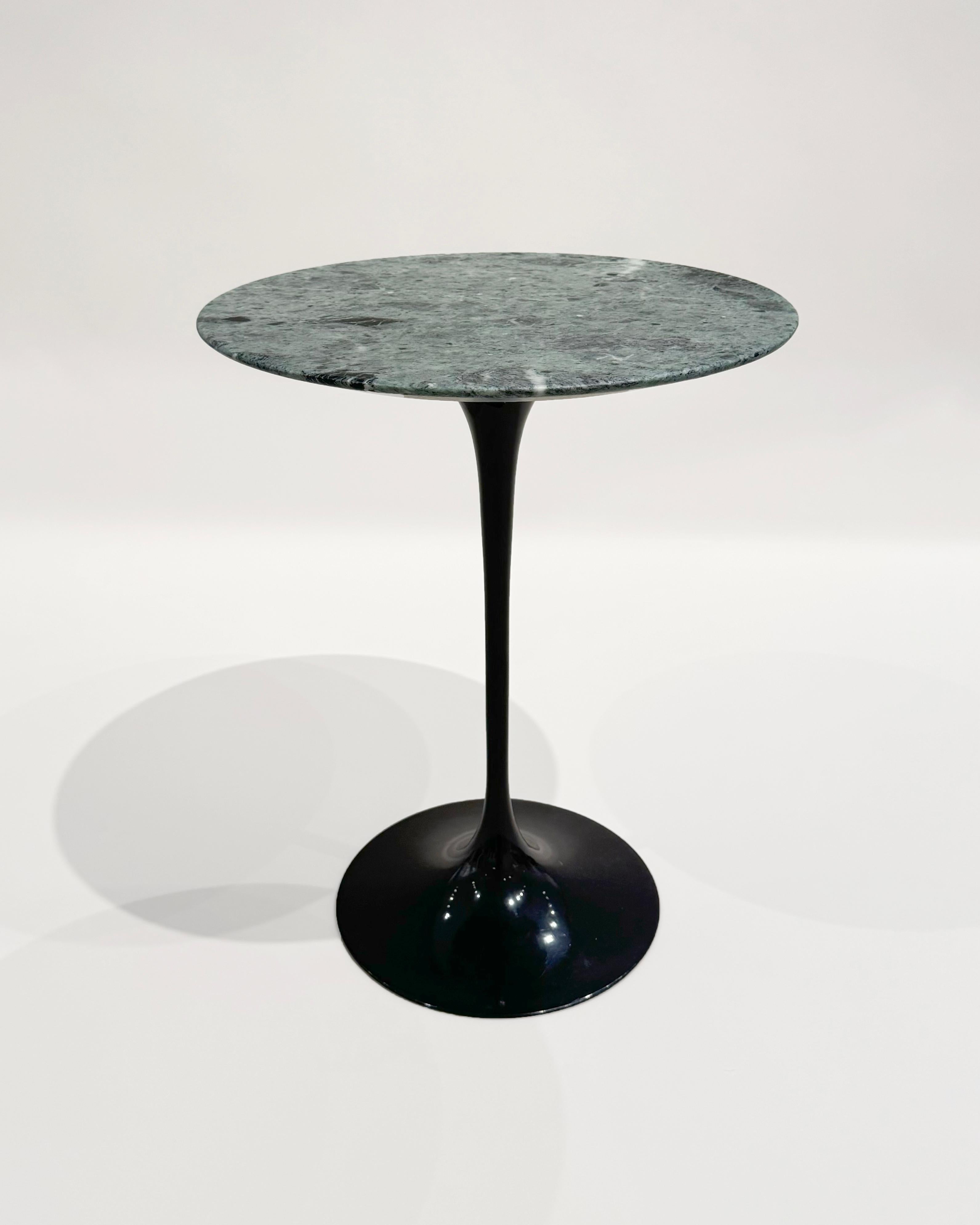 Aluminum Eero Saarinen for Knoll Tulip Side Table