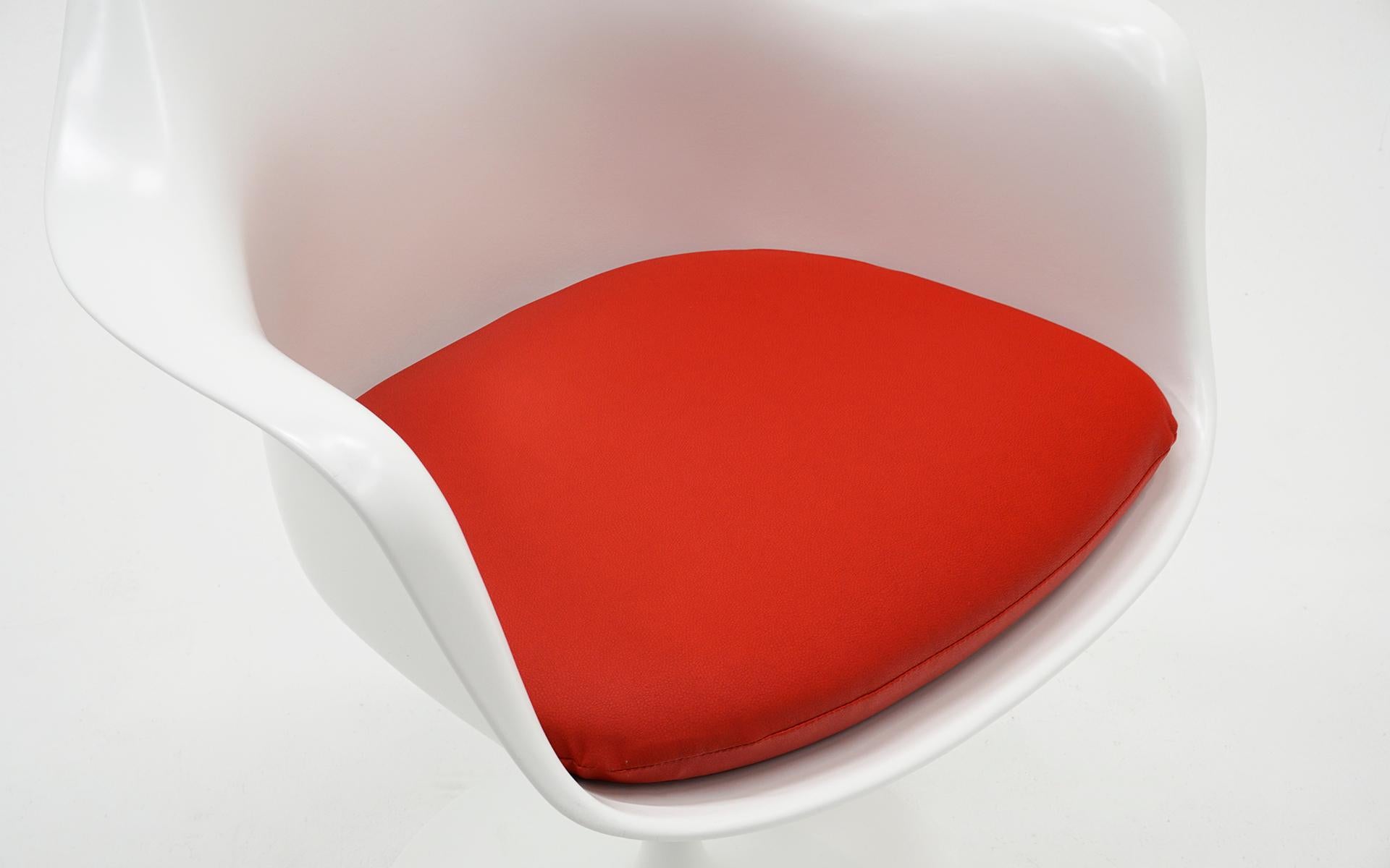 red tulip chair