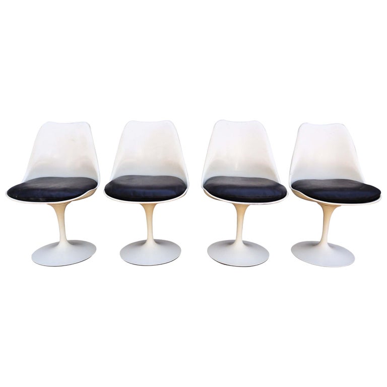 Eero Saarinen for Knoll Tulip Swivel Dining Chairs at 1stdibs