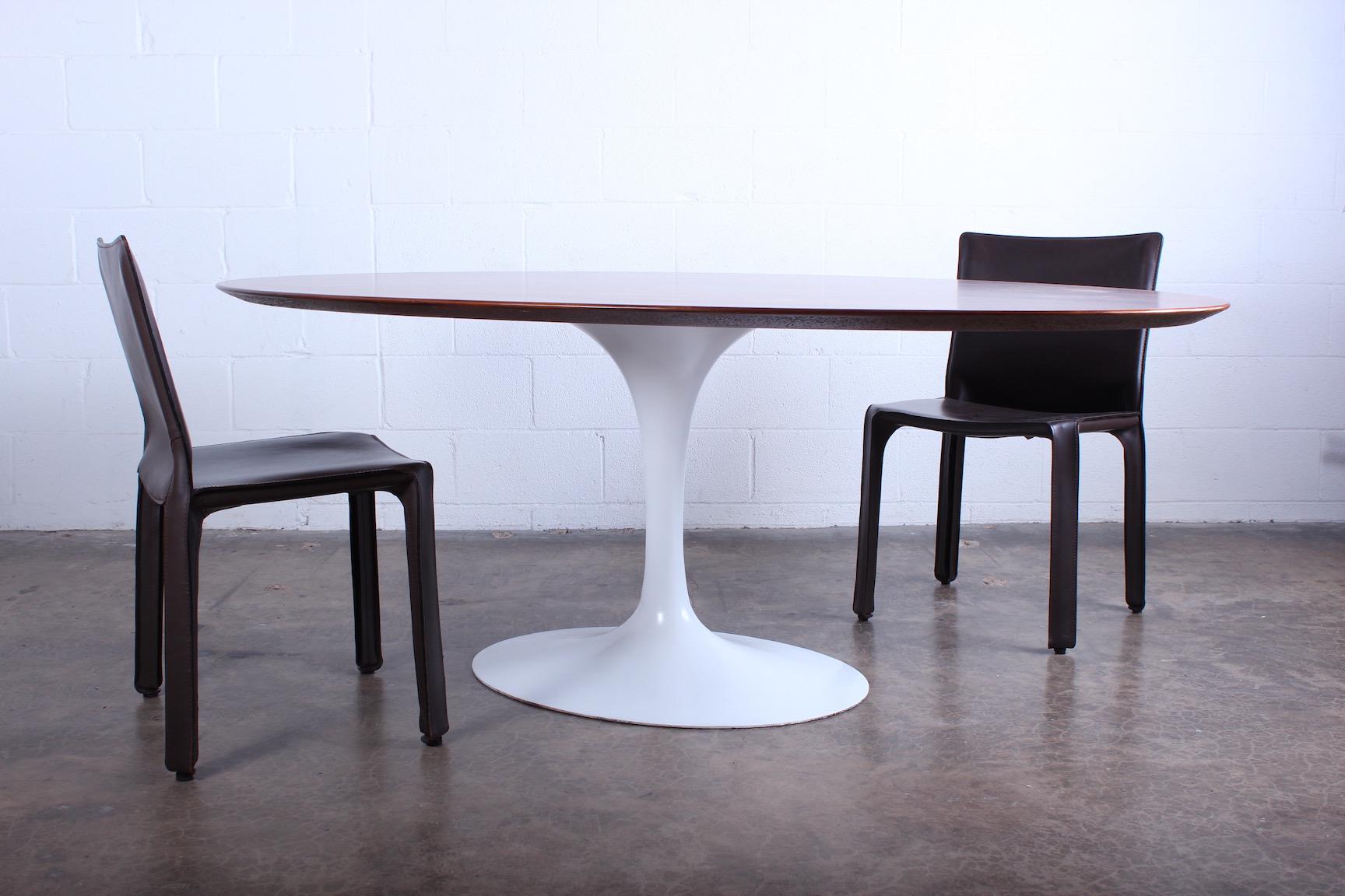 Eero Saarinen for Knoll Walnut Oval Dining Table 9