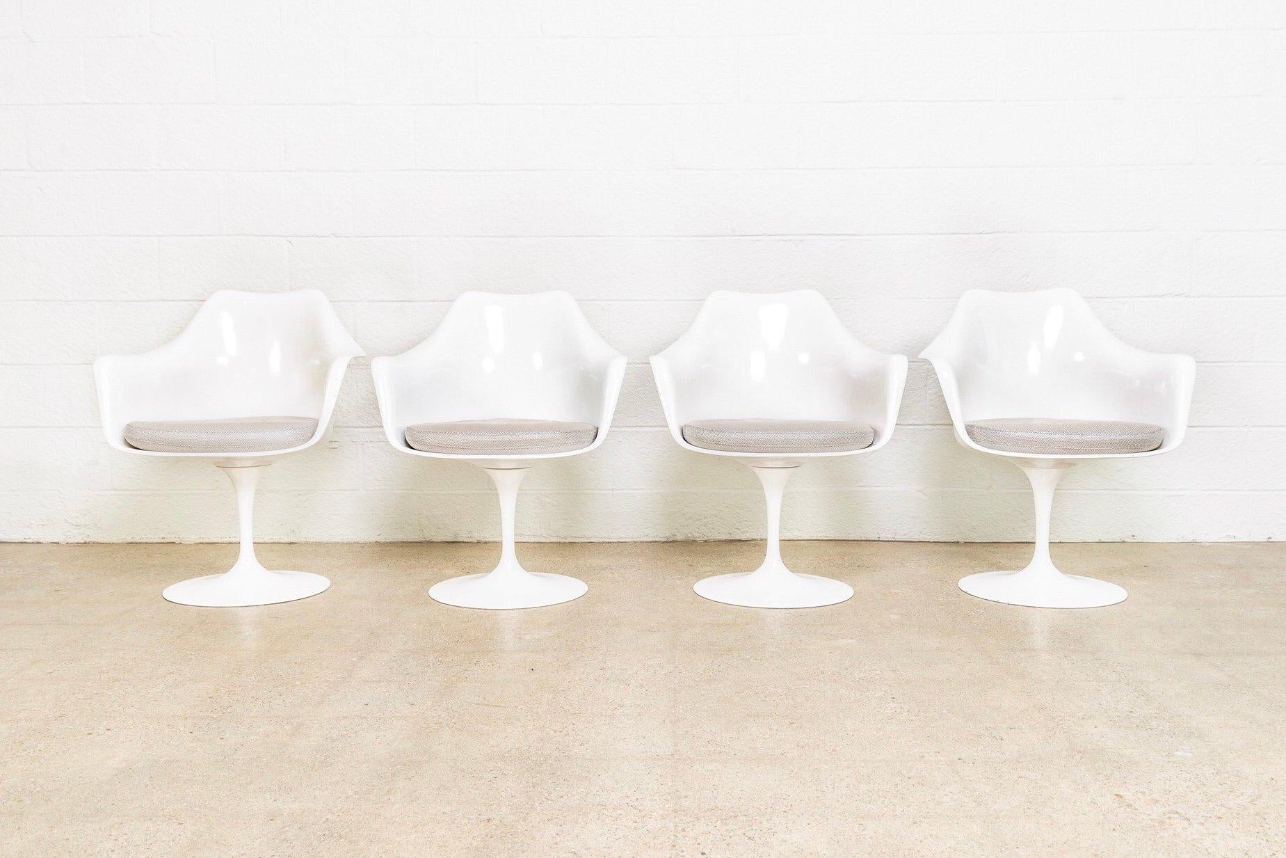 Mid-Century Modern Eero Saarinen for Knoll White Tulip Arm Chairs, Gray Knoll Cushions, Set of 4