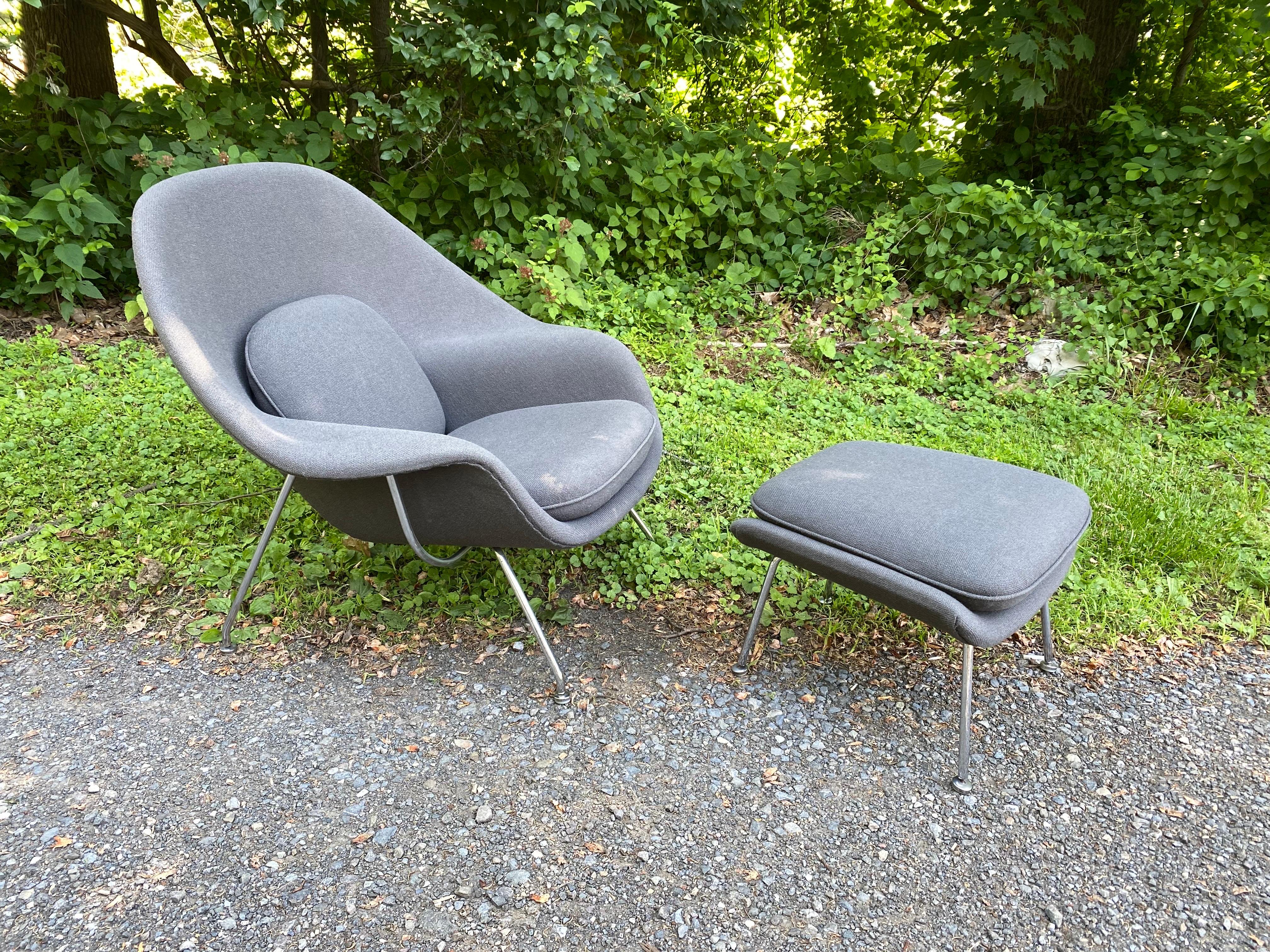 Eero Saarinen for Knoll Womb Chair and Ottoman 4