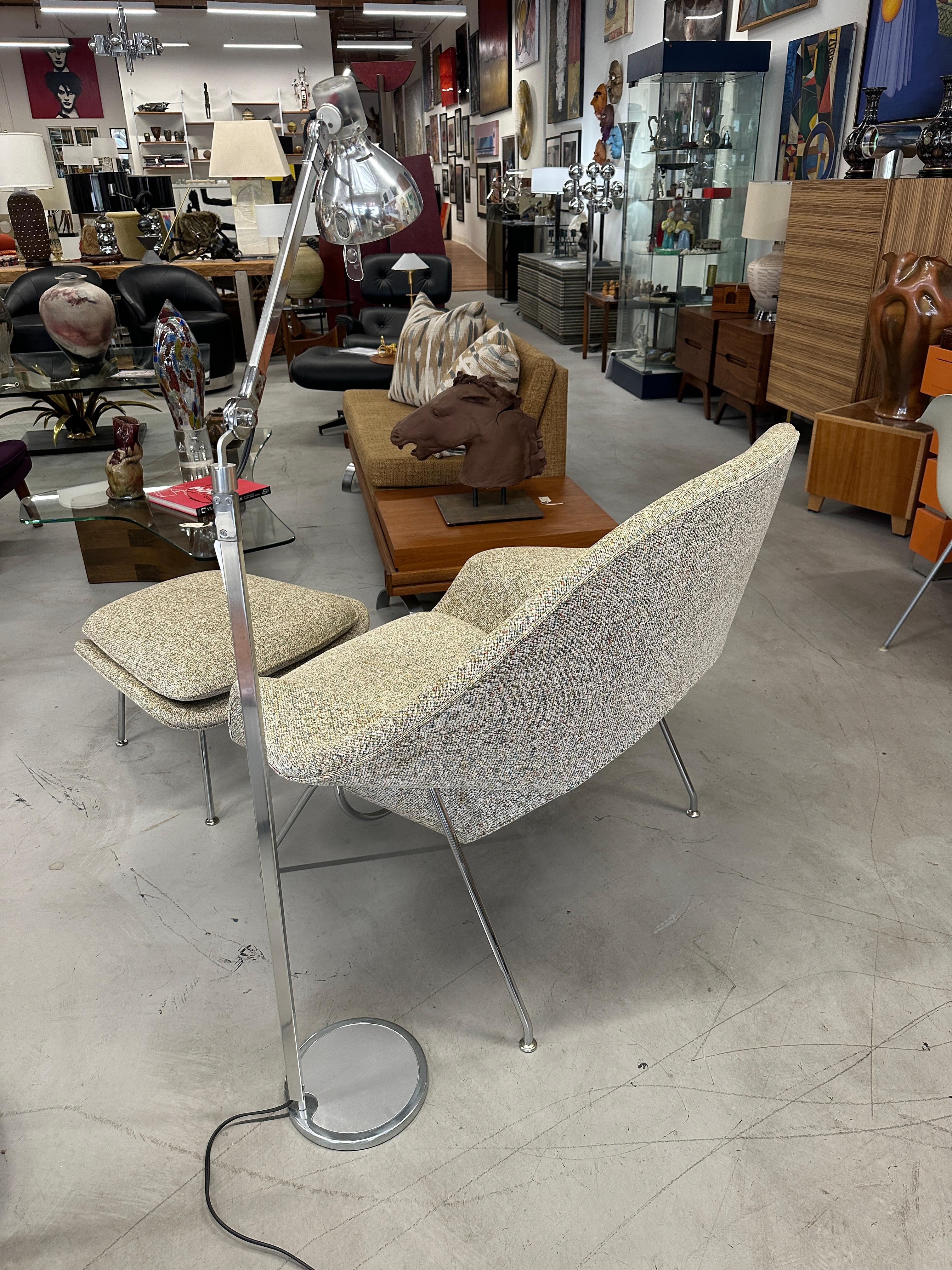 Eero Saarinen for Knoll Womb Chair and Ottoman 8