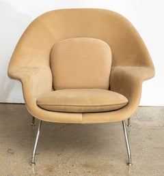 Eero Saarinen for Knoll Womb Chair and Ottoman