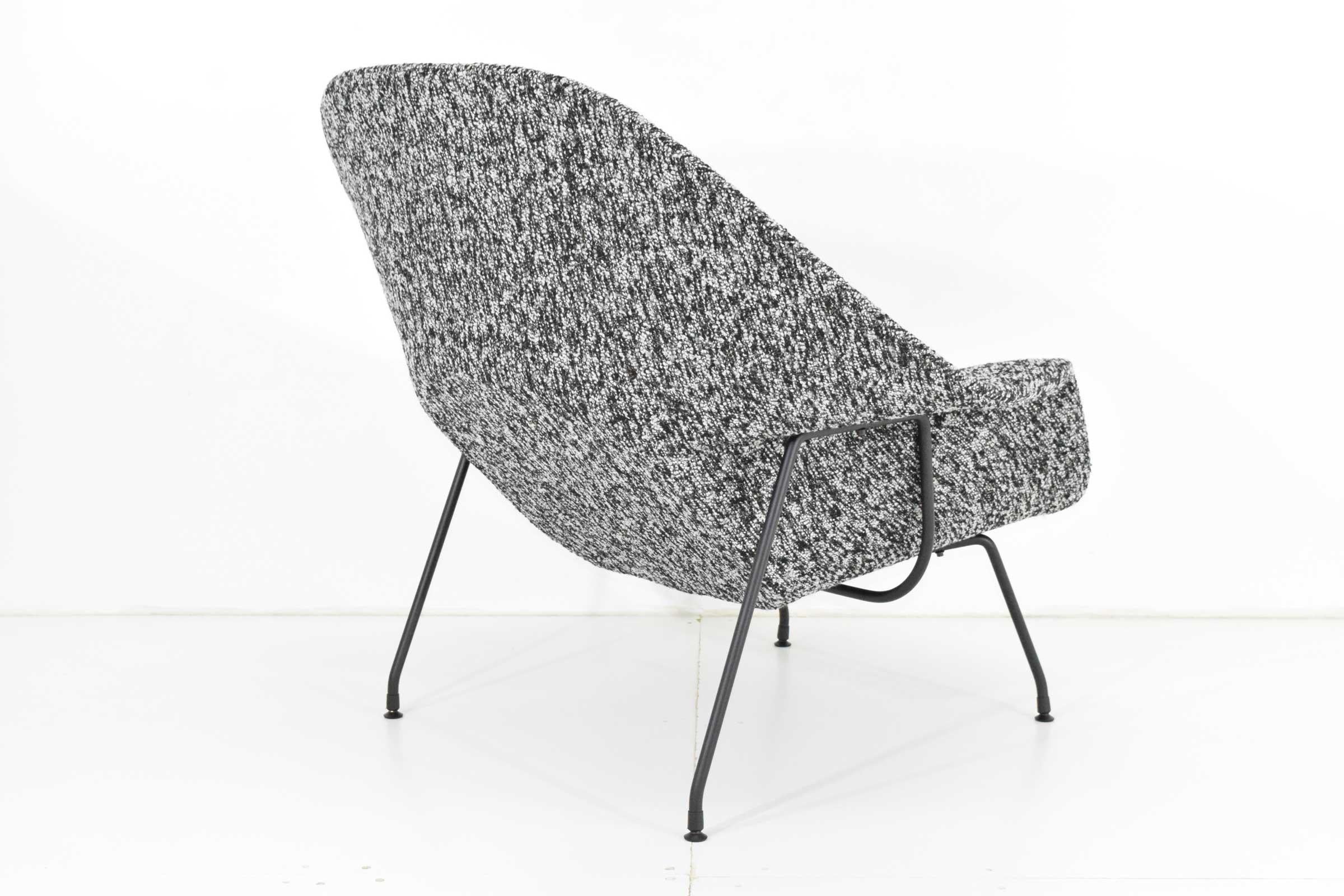 Eero Saarinen for Knoll Womb Chair and Ottoman 1
