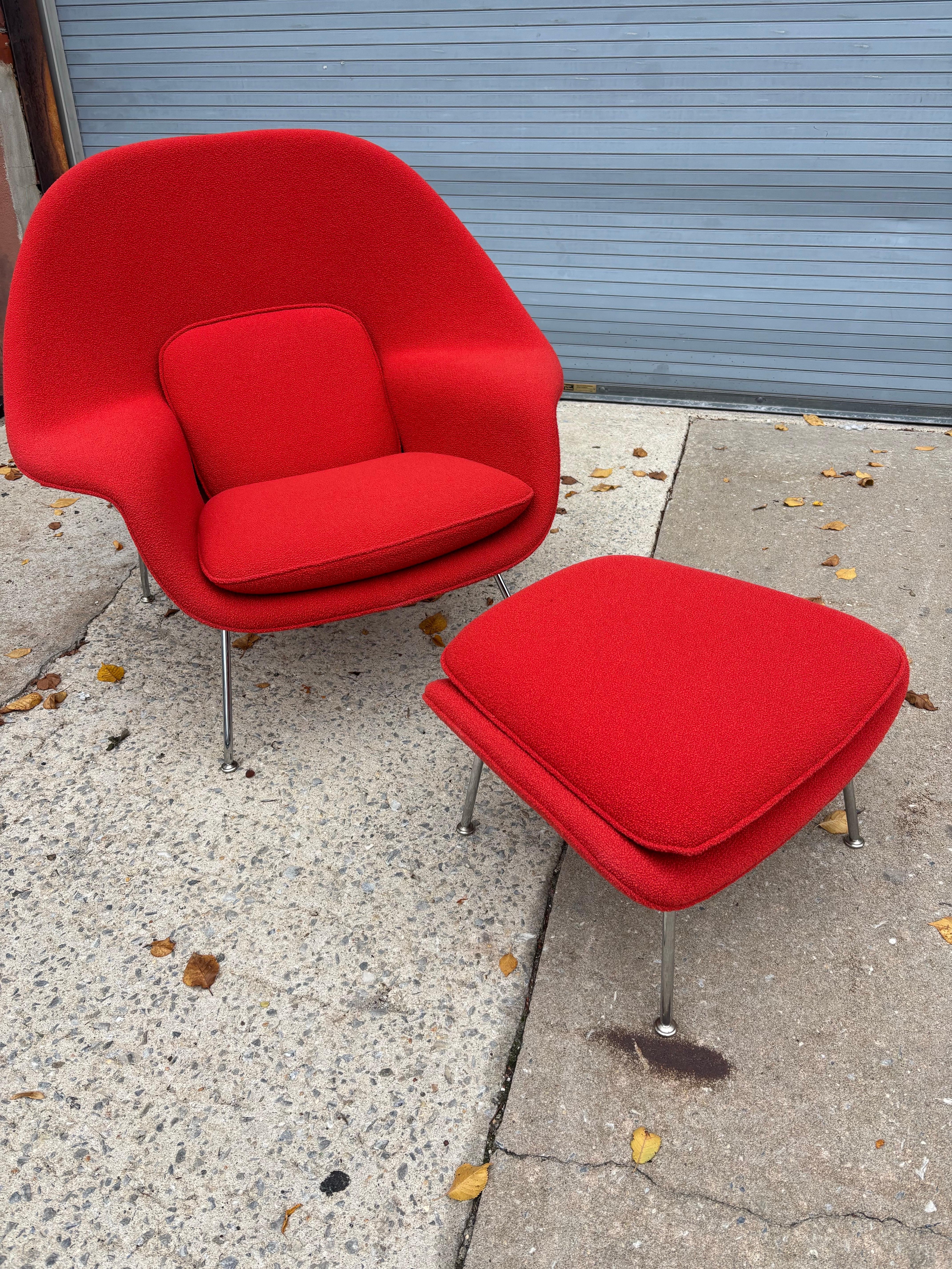 Eero Saarinen for Knoll womb Chair and Ottoman in a red Boucle Fabric.  This example is 20 years old and very clean!  Matching Ottoman is 26