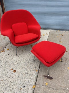 Eero Saarinen for Knoll Womb Chair and Ottoman in a red Boucle