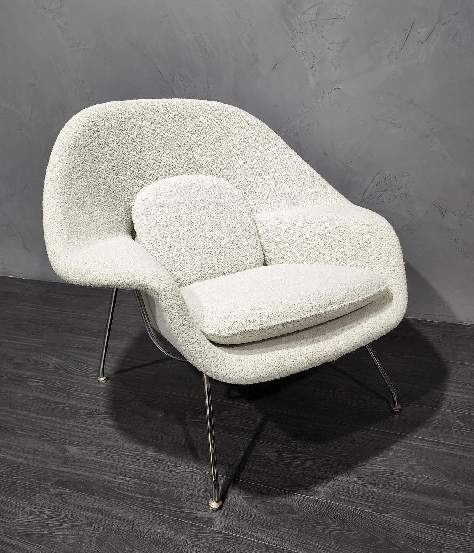 Chaise et repose-pieds Eero Saarinen pour Knoll Womb en tissu bouclé blanc cassé en vente 4