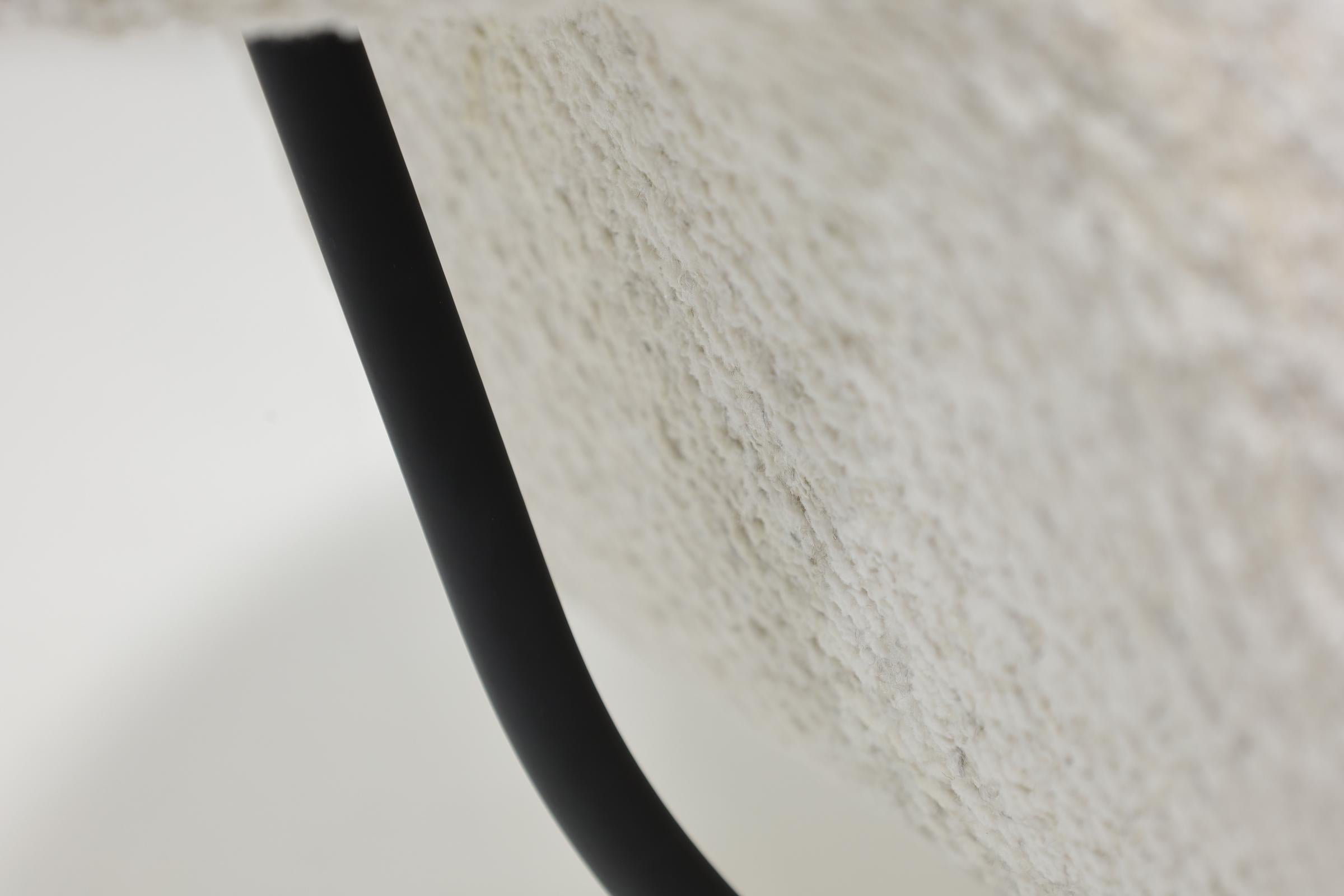 Eero Saarinen for Knoll Womb Chair is Pierre Frey Boucle' in vendita 2