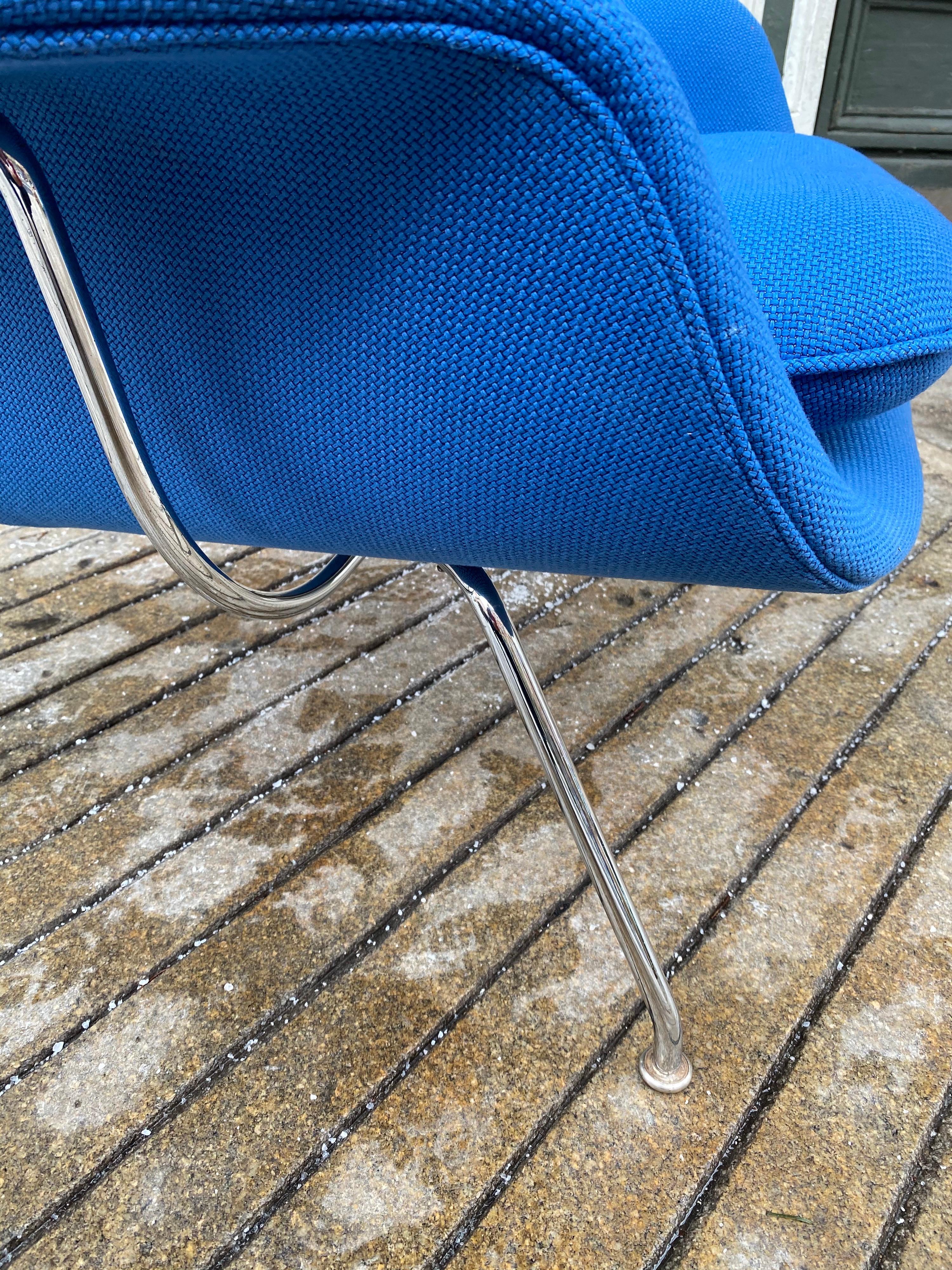 American Eero Saarinen for Knoll Womb Chair/ New Upholstery