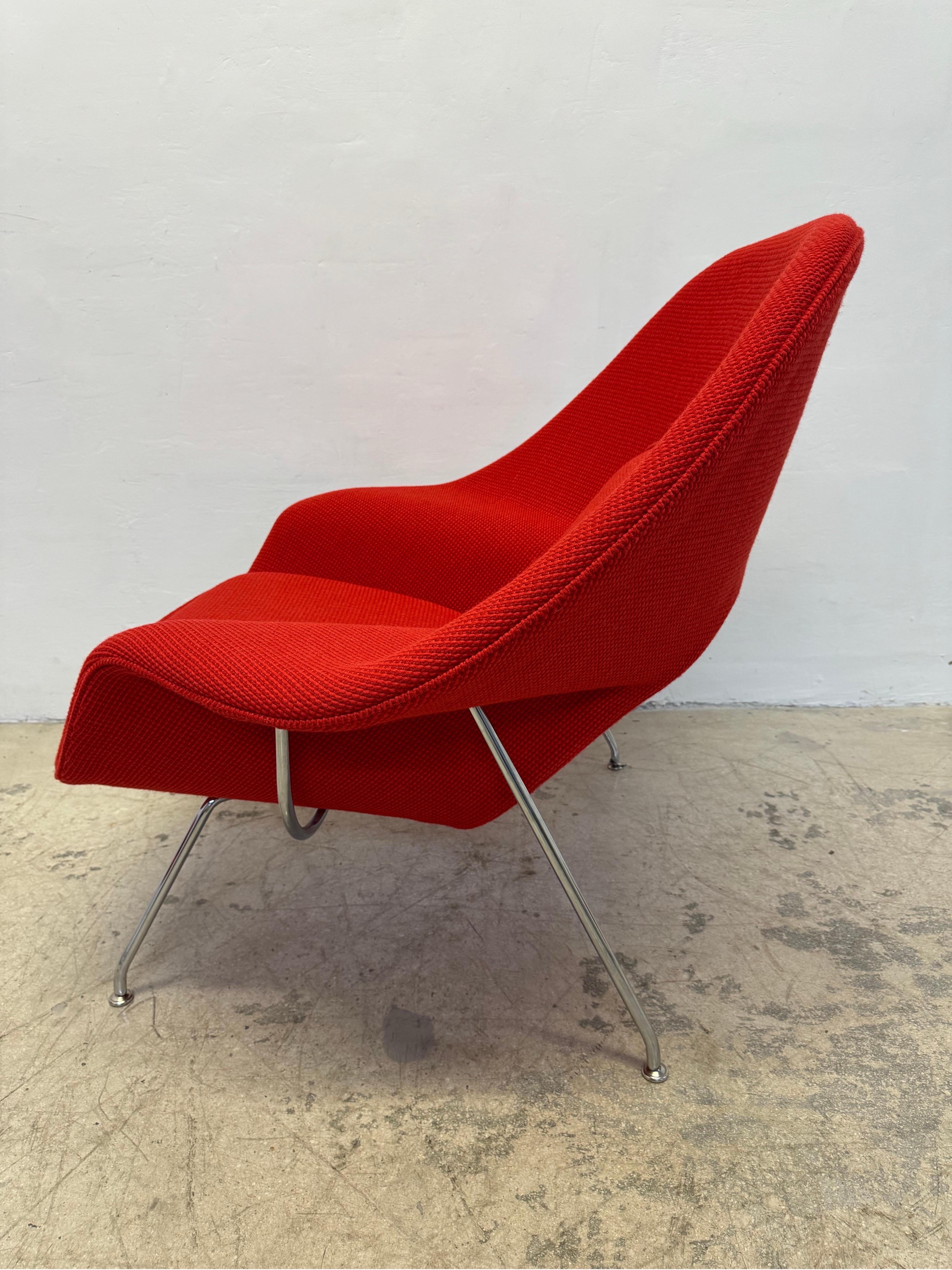 Eero Saarinen for Knoll “Womb” Lounge Chair and Ottoman 2