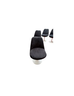 Eero Saarinen for Knoll:6 swivel “TULIP” chairs.