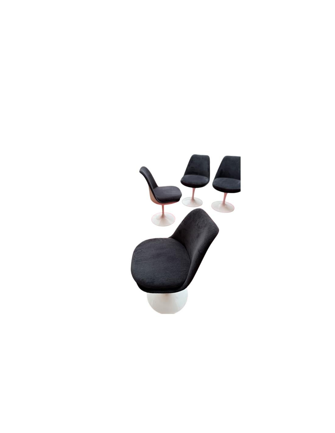 American Eero Saarinen for Knoll:6 swivel “TULIP” chairs. For Sale