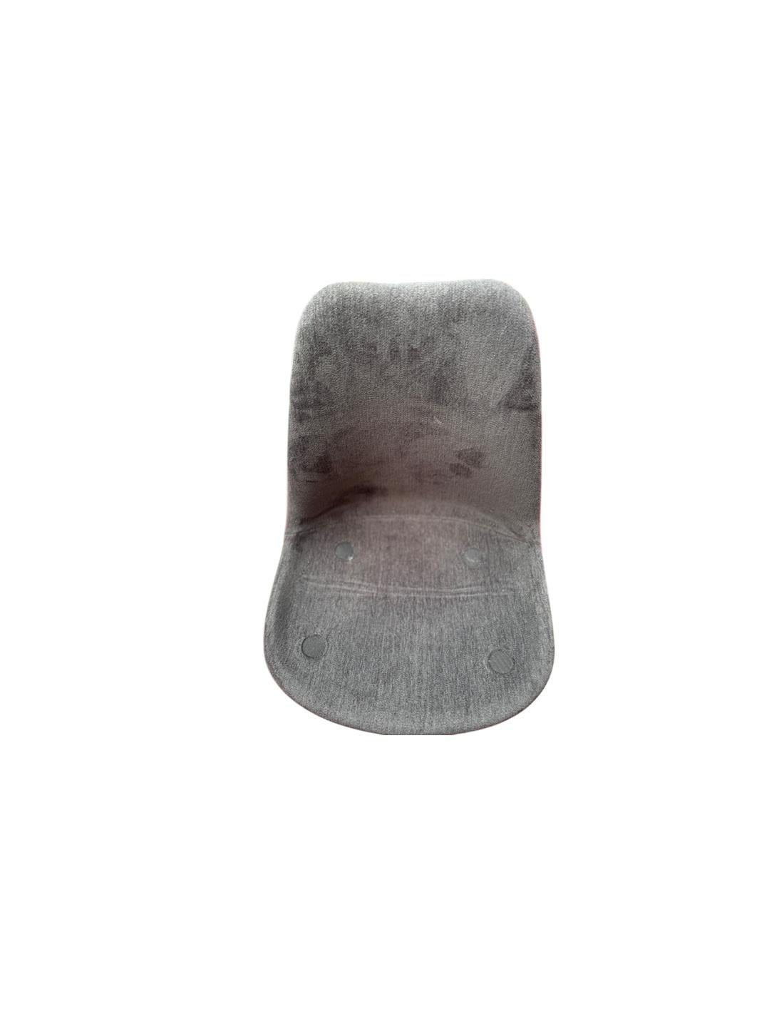 20th Century Eero Saarinen for Knoll:6 swivel “TULIP” chairs. For Sale