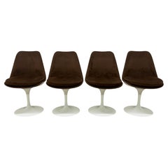Sedie da sala Tulip di Eero Saarinen, interamente imbottite, per Knoll - Set da quattro