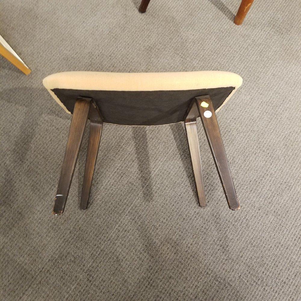 Mid-Century Modern Eero Saarinen Grasshopper Chair and Ottoman