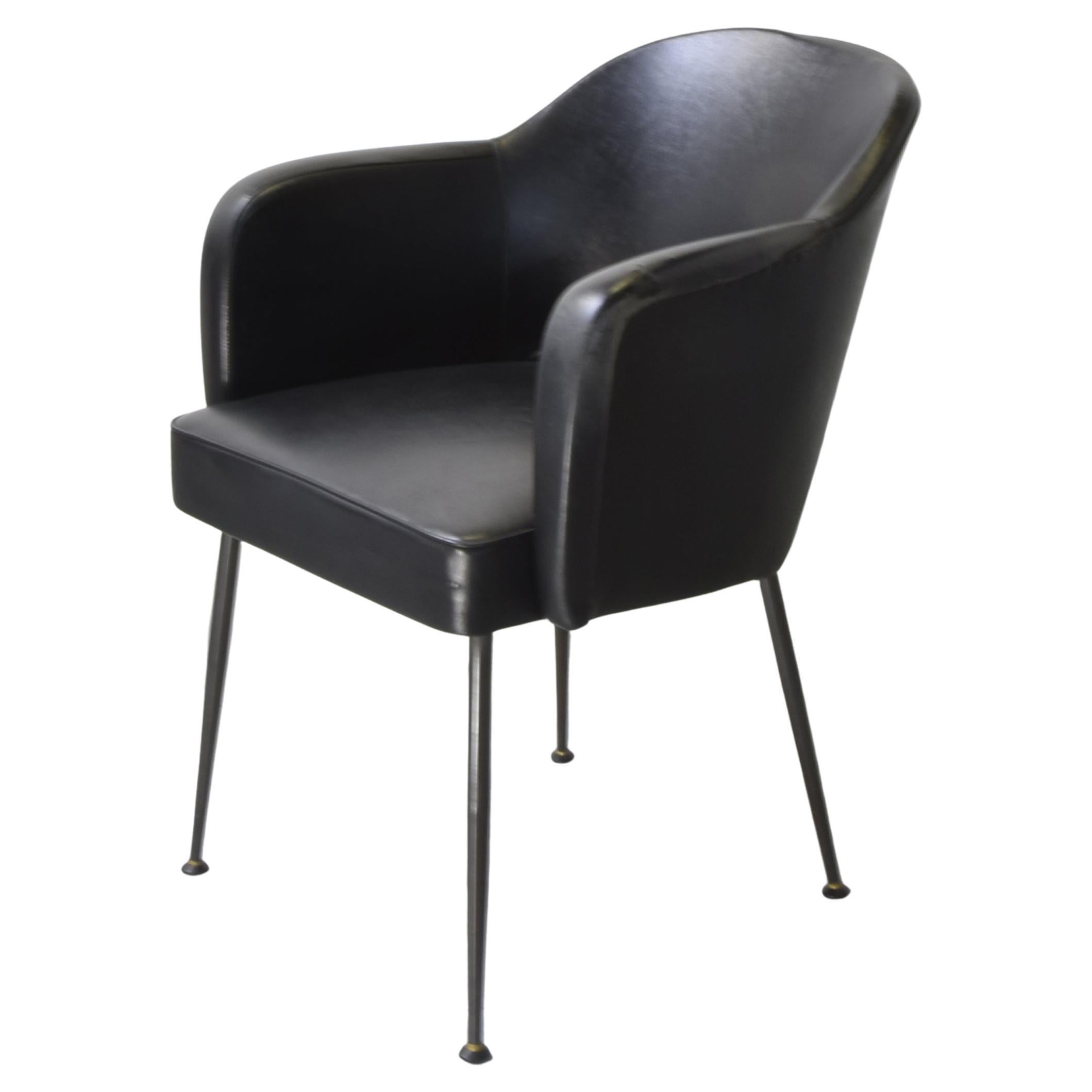 Eero Saarinen nelle poltrone di maniera nel cielo degli anni '60.