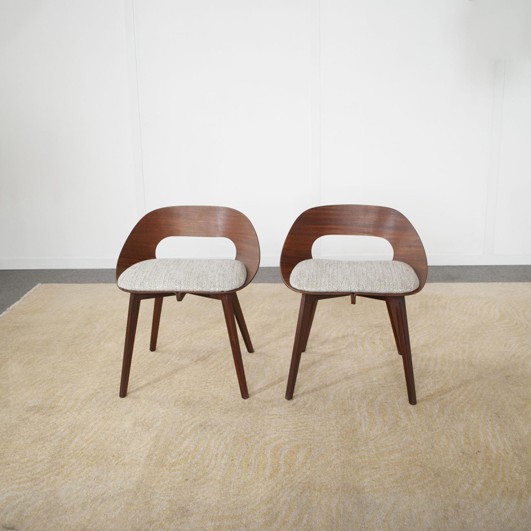 Eero saarinen in the style set of two chairs mid fifties In Good Condition In bari, IT
