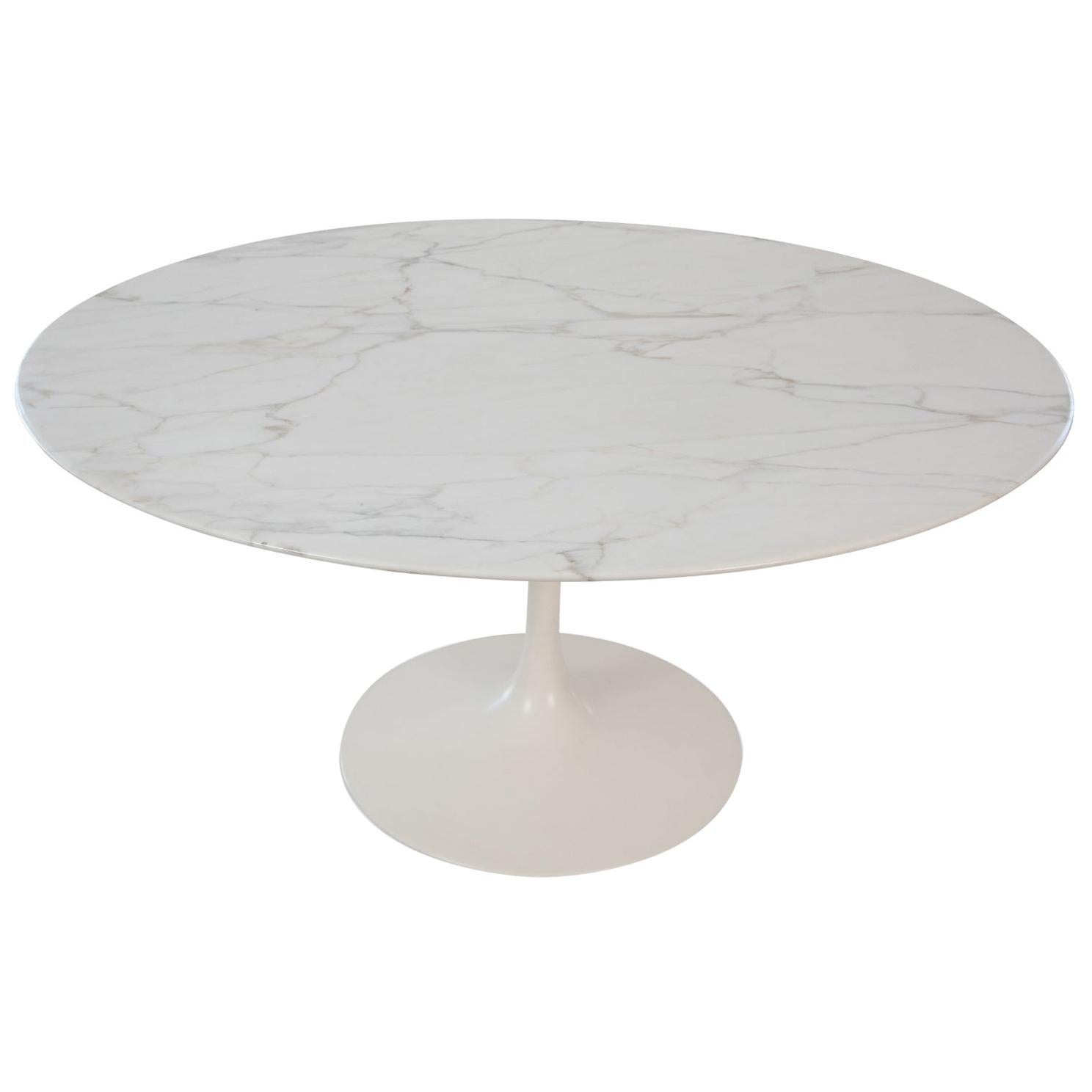 Eero Saarinen Knoll Calacatta Marble Dining Table