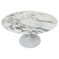 Eero Saarinen Knoll Tulip Round Dining Table 54" DIA Arabescato Marble Glossy 