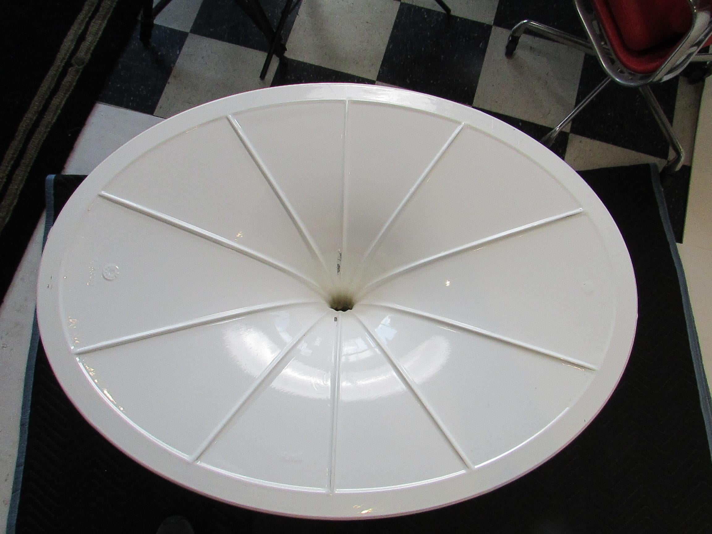 Tavolo da pranzo ovale bianco da 78