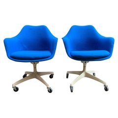 Eero Saarinen Knoll Associates 150 UDS Swivel Chairs