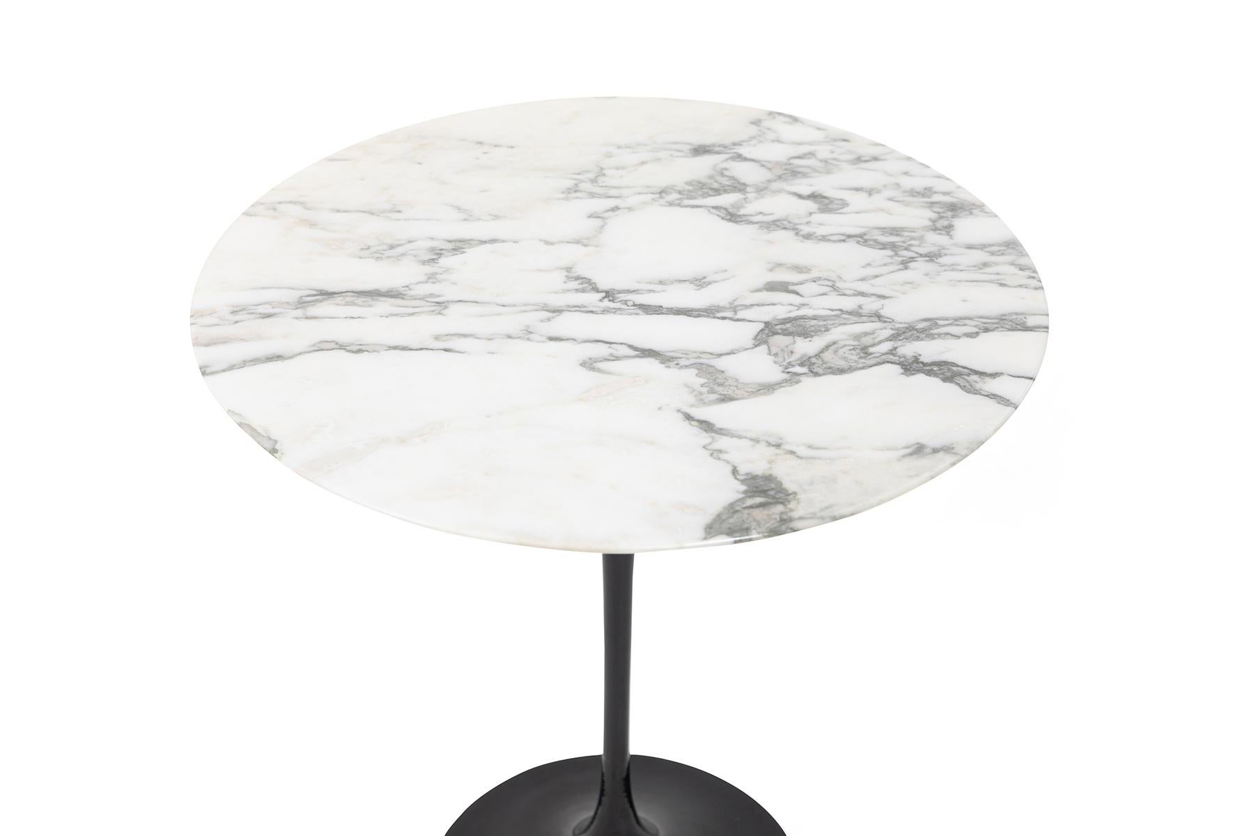 Mid-Century Modern Eero Saarinen Knoll Calacatta Marble Side Table