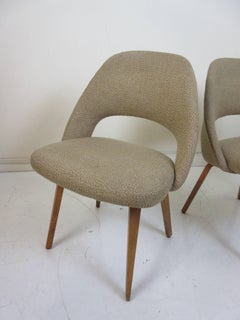 Eero Saarinen Knoll Dining Chairs with Bent Wooden Legs