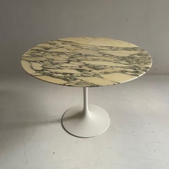Eero Saarinen Knoll Early Tulip Pedestal Dining Table Original Marble Italy 1970