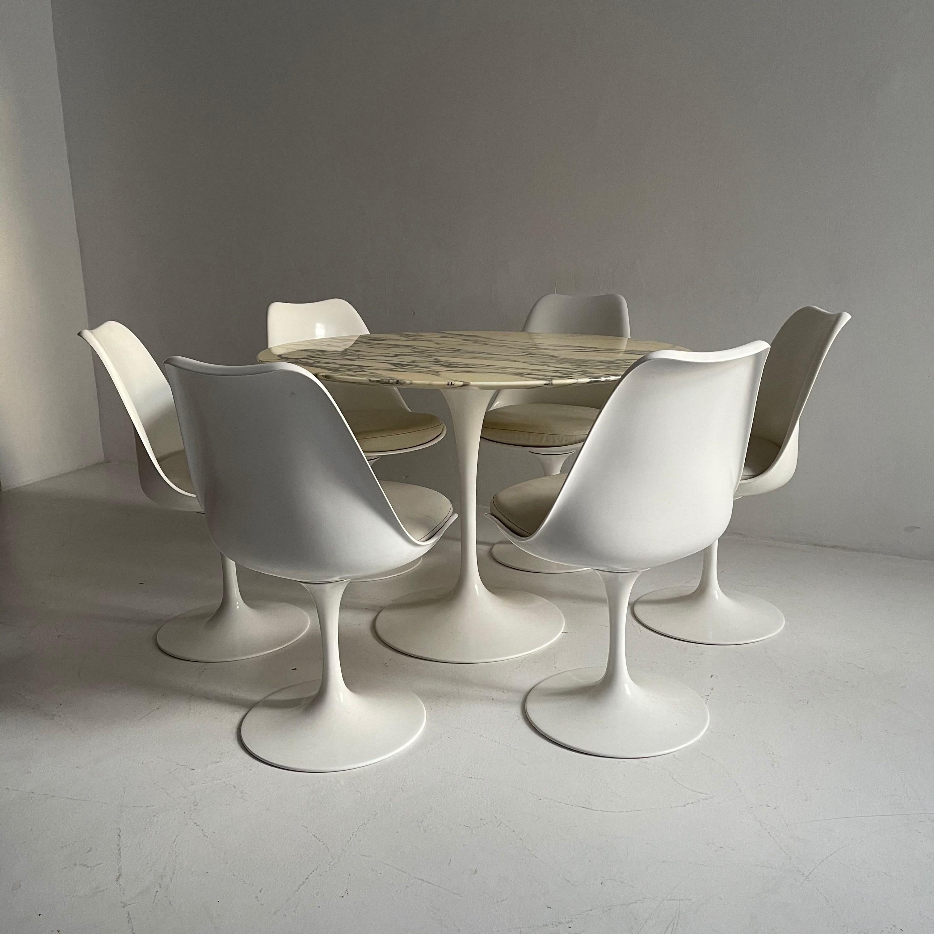 Aluminum Eero Saarinen Knoll Early Tulip Pedestal Dining Table Original Marble Italy 1970