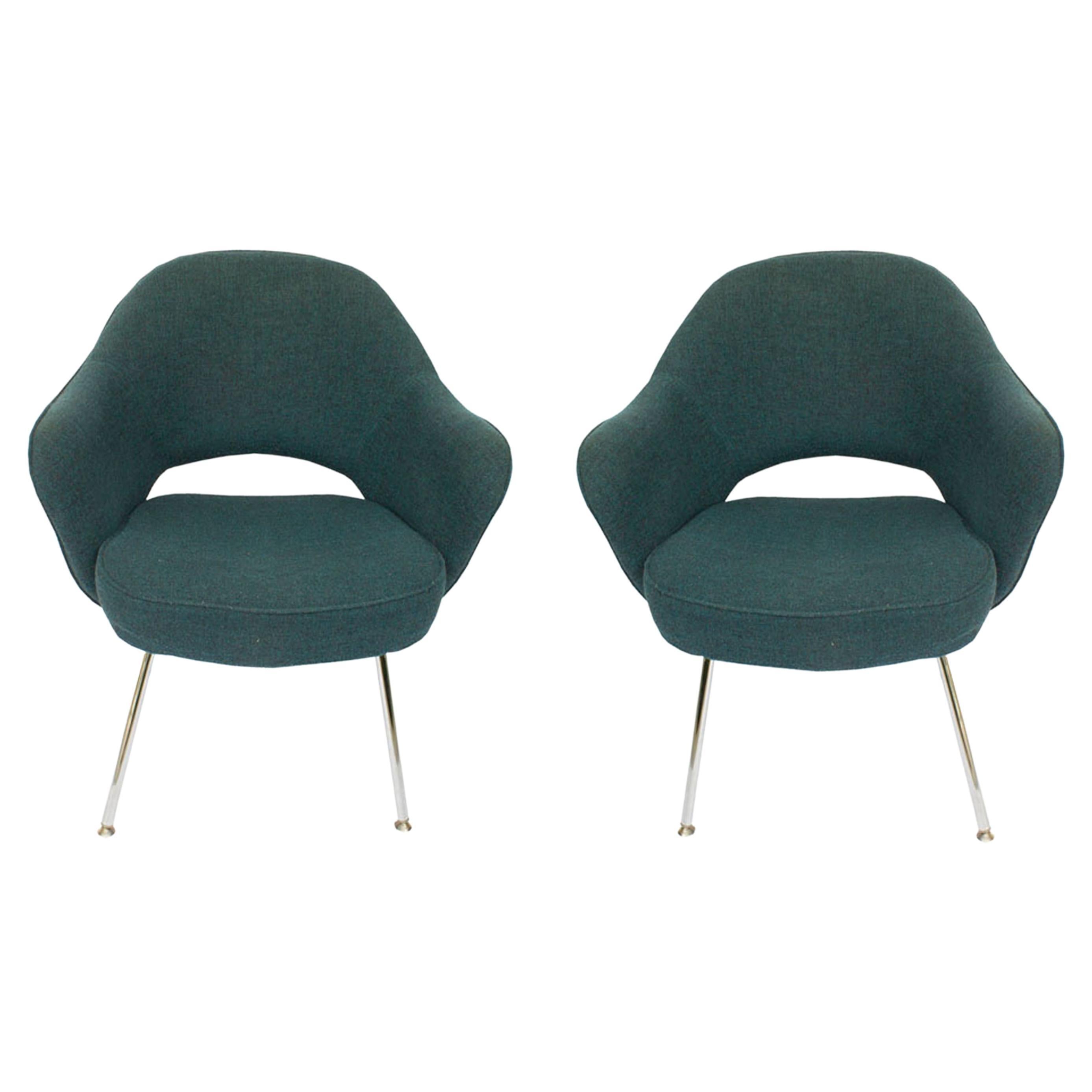 Eero Saarinen Executive Chairs with Wood Legs for Knoll International at 1stDibs