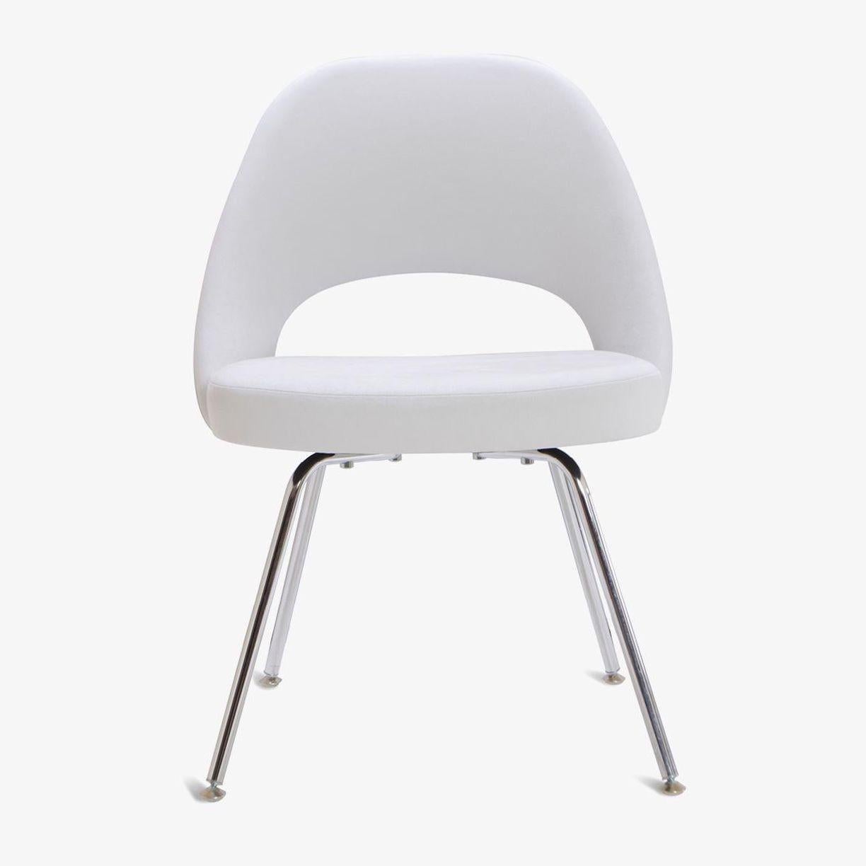 Mid-Century Modern Eero Saarinen Knoll Executive Dining Chair/Armchairs with Tubular Legs, Set of 4 For Sale