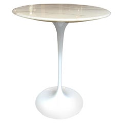 Eero Saarinen & Knoll International "Tulip" Table Basse