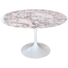 Vintage Eero Saarinen & Knoll International "Tulip" Table